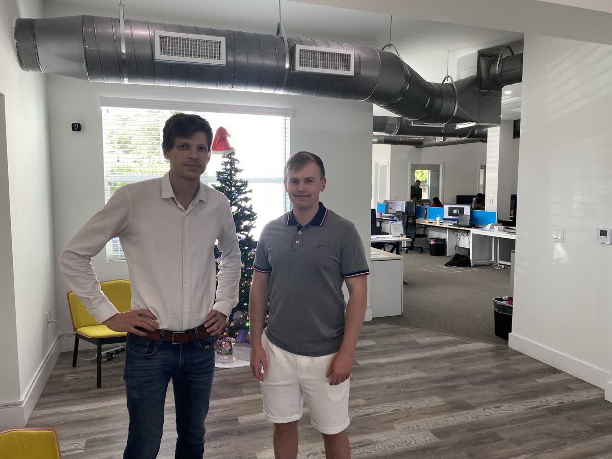 Fluvius session with an operations client in Miami reviewing automated workflows