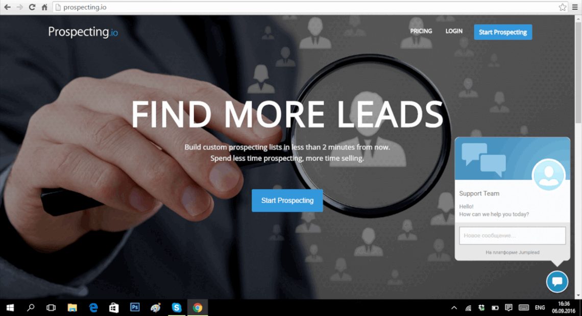 LinkedIn Lead Builder by Fluvius — a product extended beyond its own interface, the same move an MCP server makes into AI assistants
